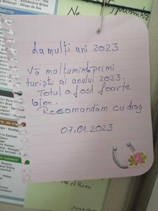 Apartmán Amigohd² Hunedoara Exteriér fotografie